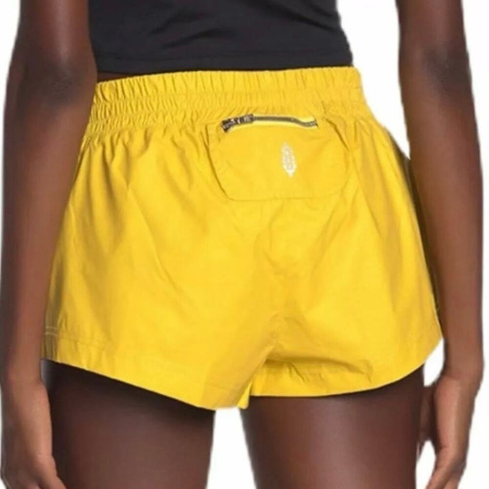NEW Free People FP Movement Moonlight Reflective Running Shorts in Yellow Size L - Picture 5 of 13